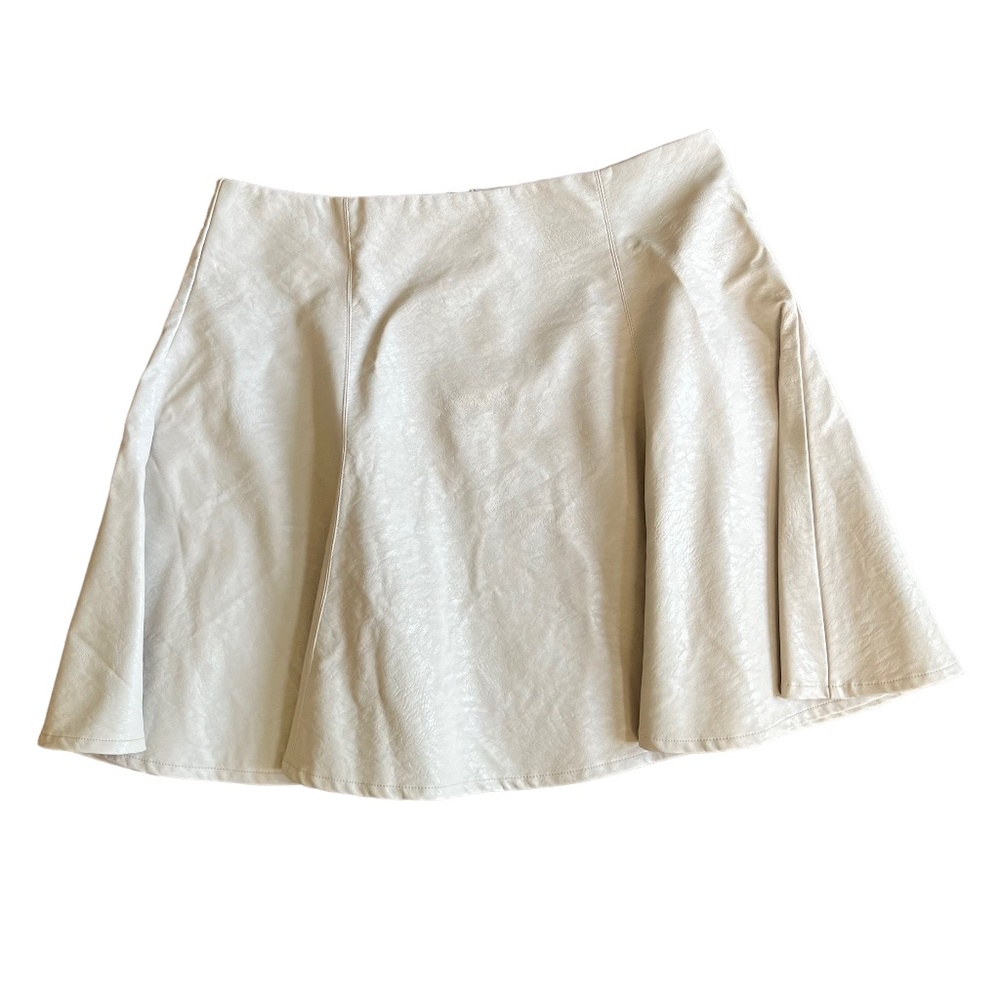 She & Sky Cream Faux Leather Full Circle Skater Mini Skirt Size S